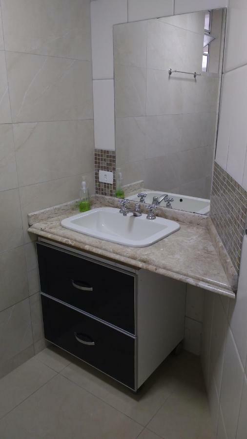 Kitinet Curitiba Apartment Bagian luar foto